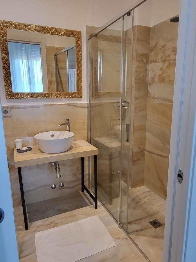 Hotel Villa Fulgida Cattolica Eksteriør billede
