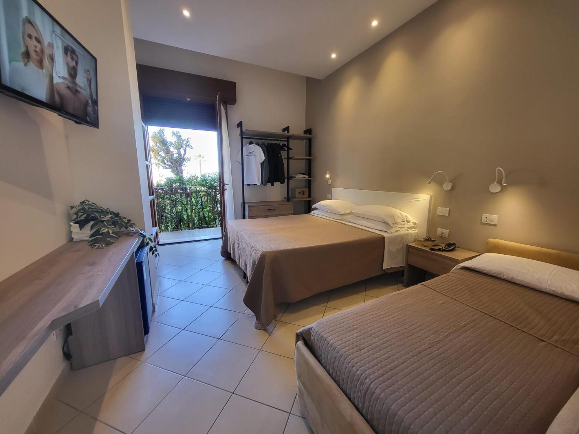 Hotel Villa Fulgida Cattolica Eksteriør billede