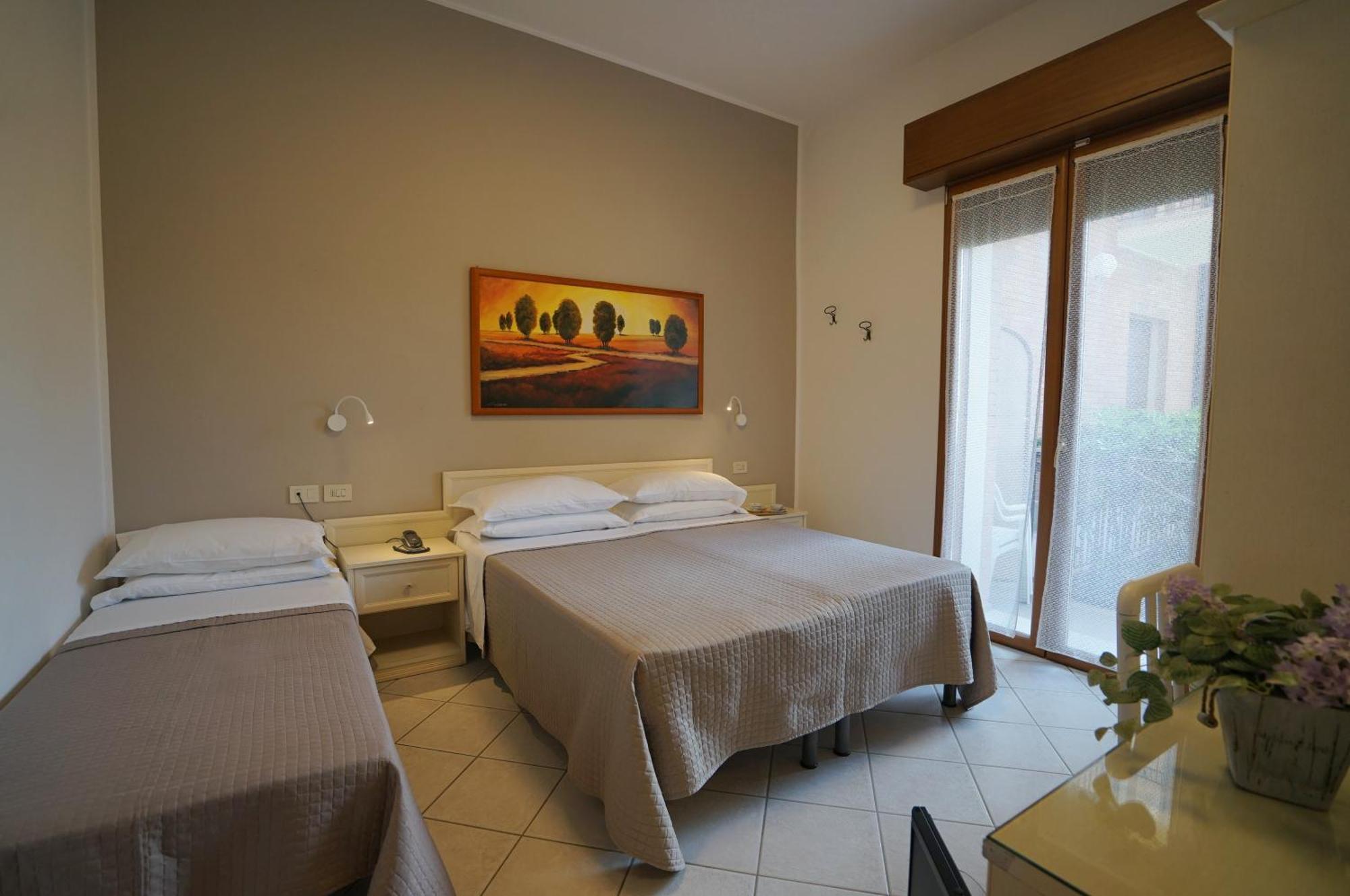 Hotel Villa Fulgida Cattolica Eksteriør billede