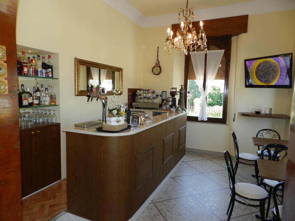 Hotel Villa Fulgida Cattolica Eksteriør billede